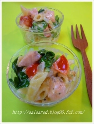 サーモンとホウレン草のクリームペンネ　お弁当に簡単,お弁当,麺,