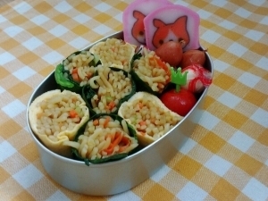 お弁当に○焼きそばロ~ル♪,お弁当,麺,