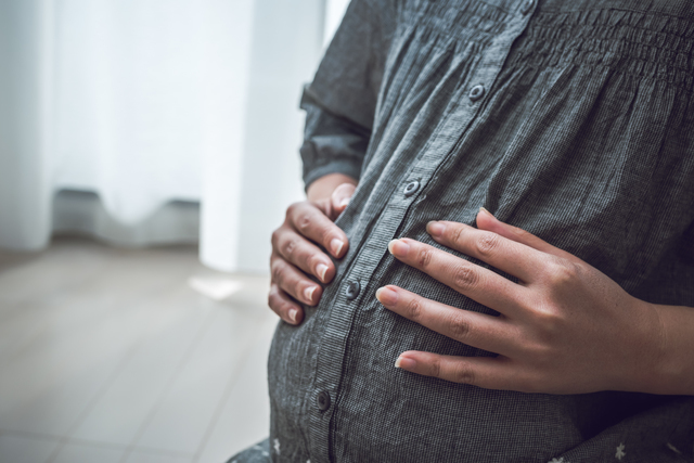 妊婦おなか,カンジダ,妊娠中,
