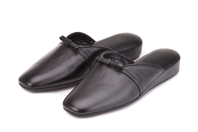 黒のスリッパ,小学校,入学式,