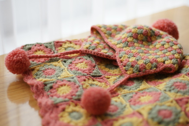 ニットのベビーポンチョ,赤ちゃん,ポンチョ,