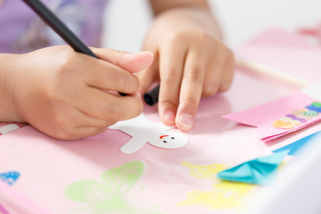 工作する様子,手作り絵本,