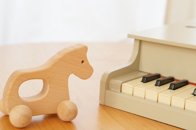 おもちゃのピアノ,おもちゃ,ピアノ,