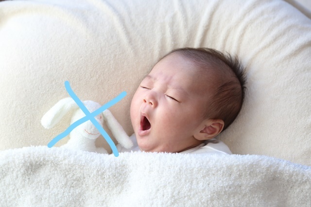 赤ちゃんを寝かせる場所に何も置かない,SIDS,