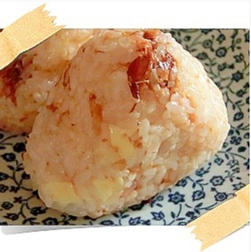 チーズおかかおにぎり,朝ごはん,10分,レシピ