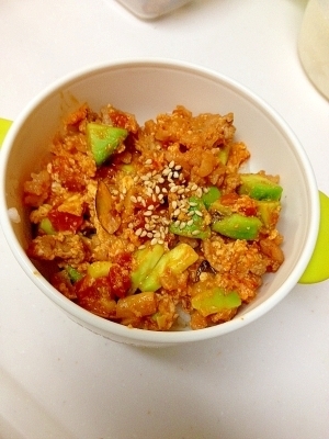 トマトとアボガドの牛玉丼☆離乳食,離乳食,アボカド,