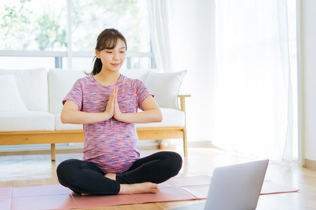 妊娠中のリフレッシュヨガ,妊娠中,リフレッシュ,★画像のみ