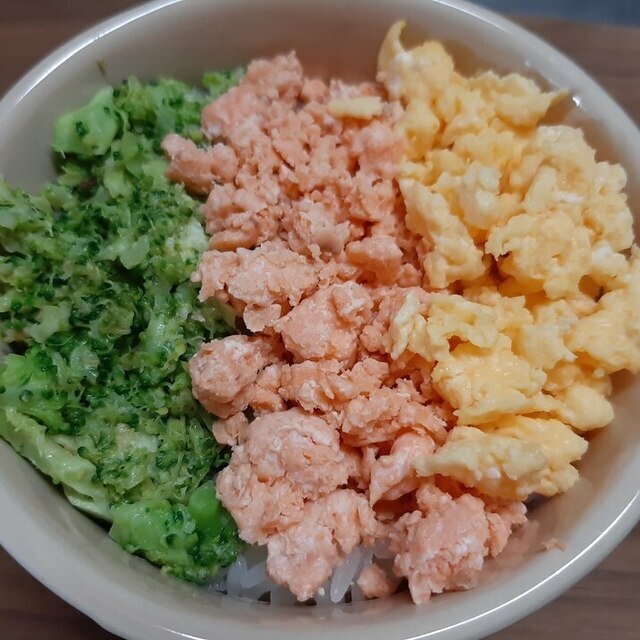 離乳食に取り分けできる！　栄養満点、３色ごはん！ ,離乳食,取り分け,