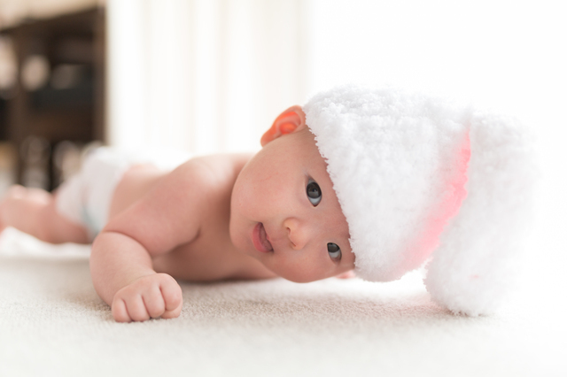 うつぶせになる赤ちゃん,赤ちゃん,しゃっくり,止め方