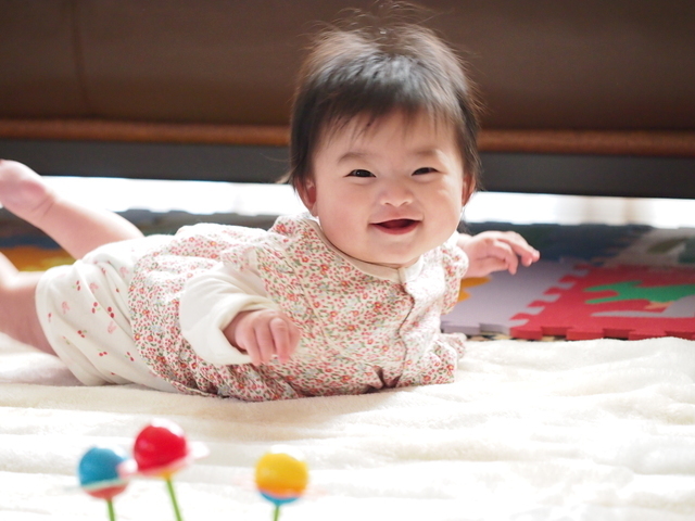 寝返りした赤ちゃん,産後,5ヶ月,
