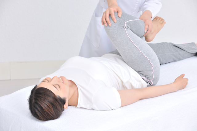 整体を受ける女性,産後,5ヶ月,