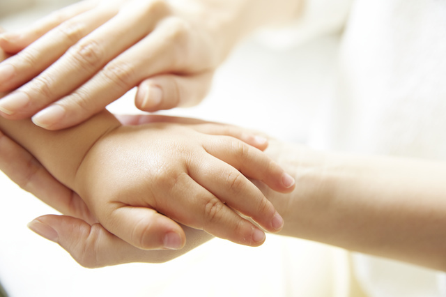 赤ちゃんとママの手,防ダニ,シーツ,