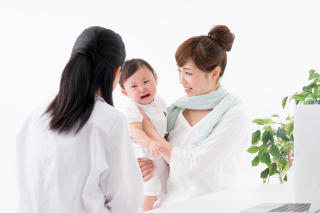 親子病院イメージ,中耳炎,赤ちゃん,
