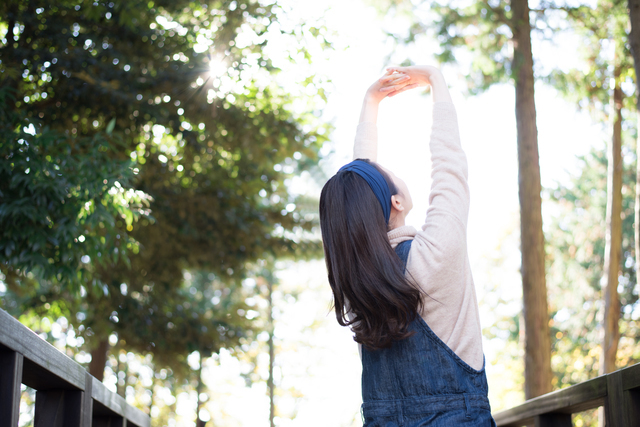 リフレッシュする女性,赤ちゃん,コミュニケーション,