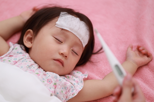 発熱 赤ちゃん,熱中症,赤ちゃん,