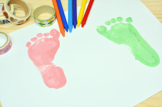 足形アート,バレンタイン ,無料,テンプレート