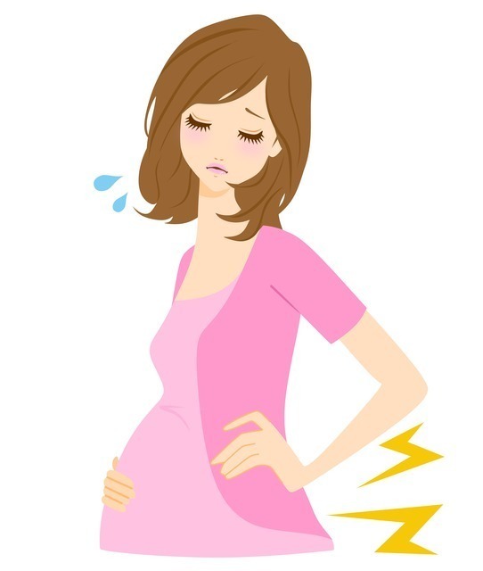 腰痛で苦しむ妊婦さん,妊娠20週,