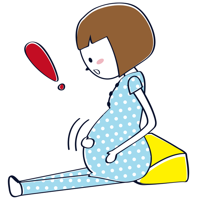 胎動を感じるママ,妊娠22週,胎児,