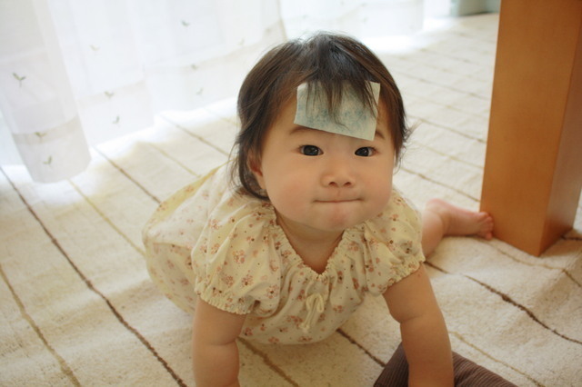 熱が出た女の子,生後,10ヶ月,赤ちゃん