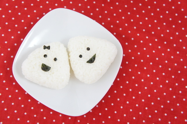 小さいおにぎり,子ども,おやつ,