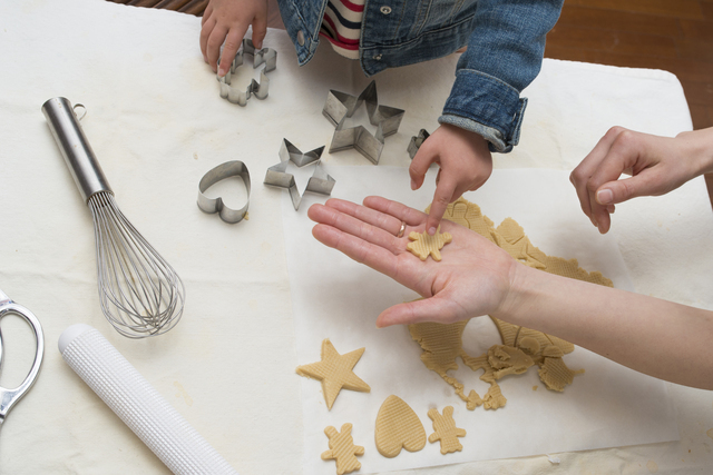子どもと一緒にクッキーづくり,子ども,おやつ,