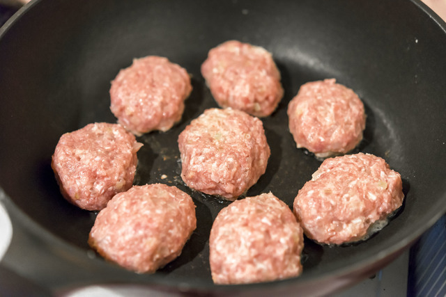 子ども用のハンバーグ,離乳食,ハンバーグ,