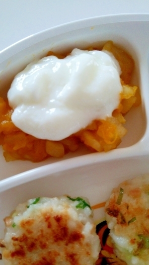 離乳食☆かぼちゃとりんごのヨーグルトがけ,離乳食,ヨーグルト,