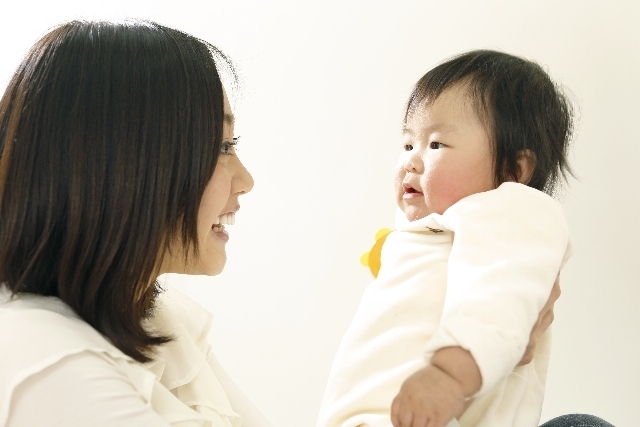 赤ちゃんママ,離乳食,椅子,