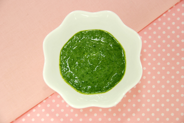 ほうれん草ペースト,離乳食,ほうれん草,