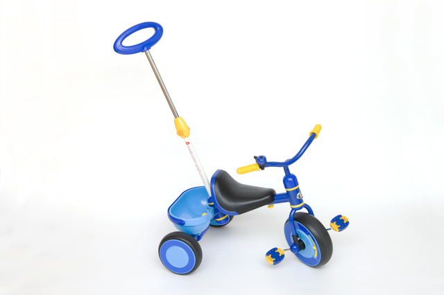 赤ちゃんの三輪車,赤ちゃん,三輪車,