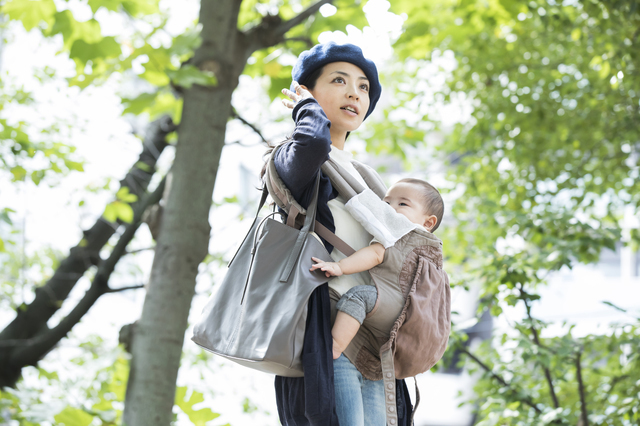 赤ちゃんとおでかけするママ,時短,メイク,
