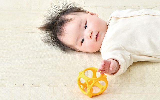 なめかみボール,赤ちゃん,おもちゃ,ピープル